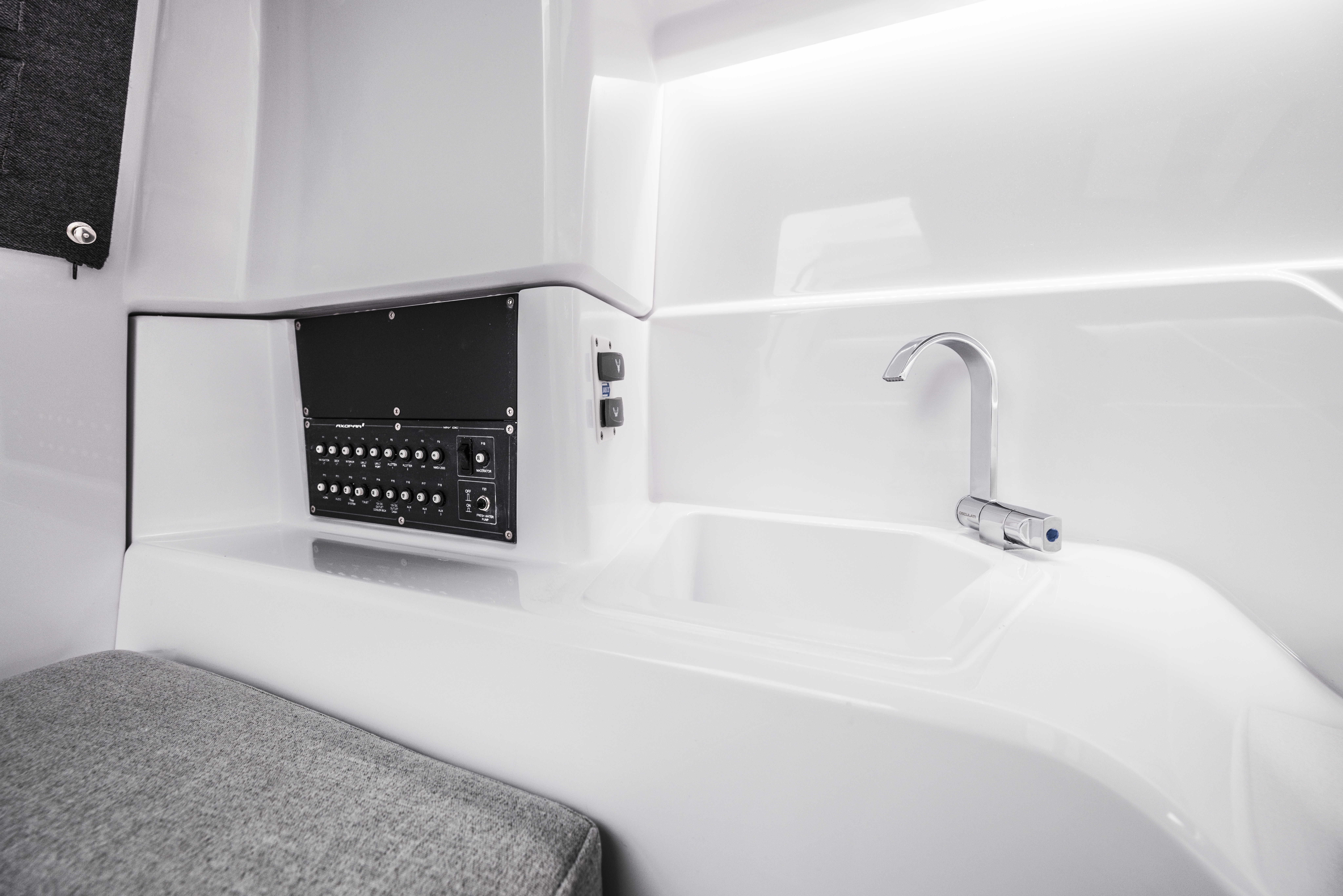 Axopar 25 TT C4A7496