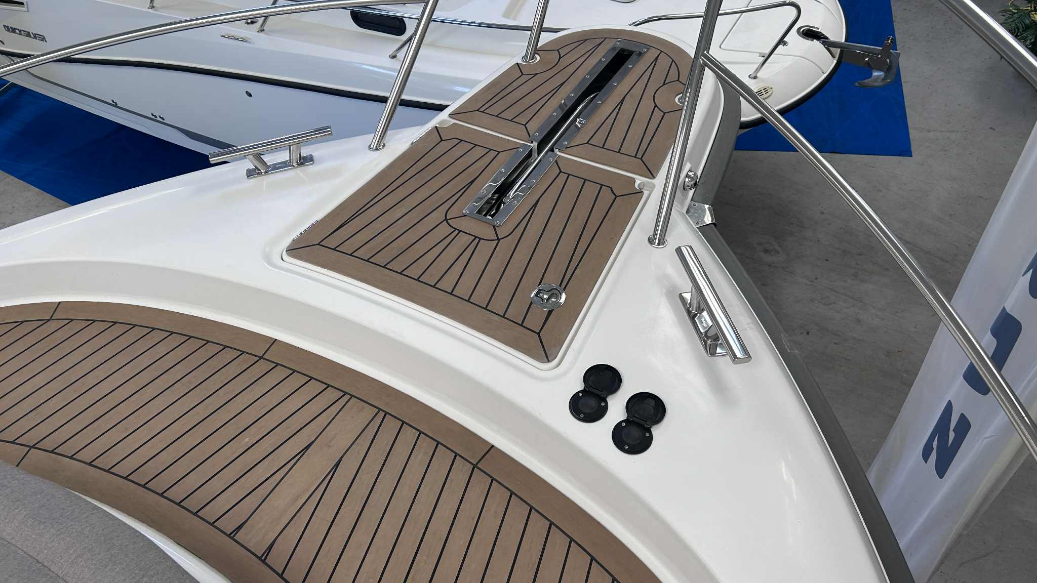 Ff6b179b 0933 4B69 Adf4 Cb12f5503ae2