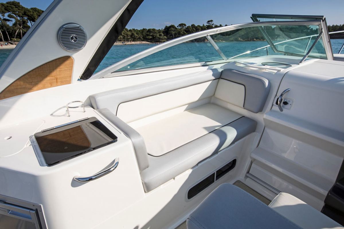 Bayliner Ciera 8 Med Mercruiser Sterndrive 14 1200