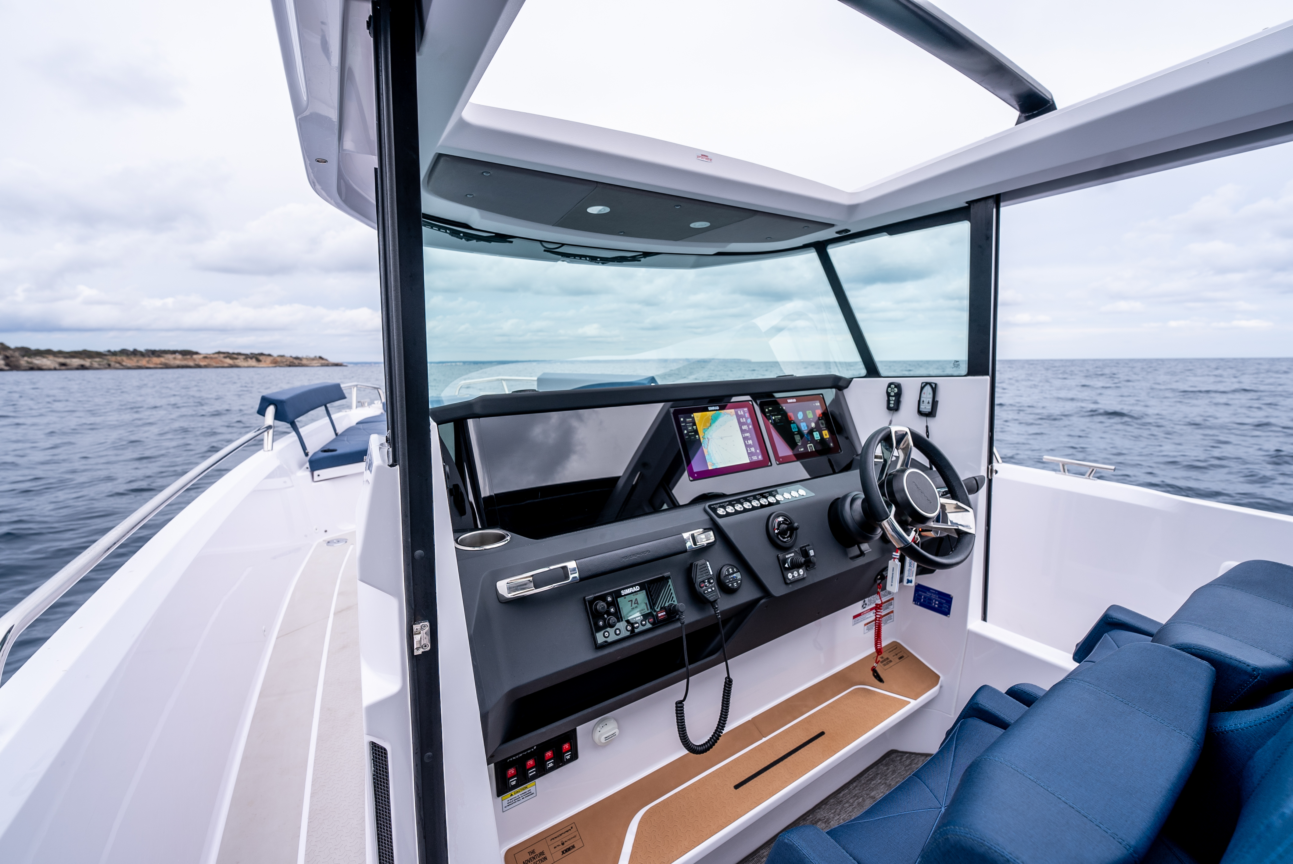 Axopar 29 XC Cross Cabin DSC00952