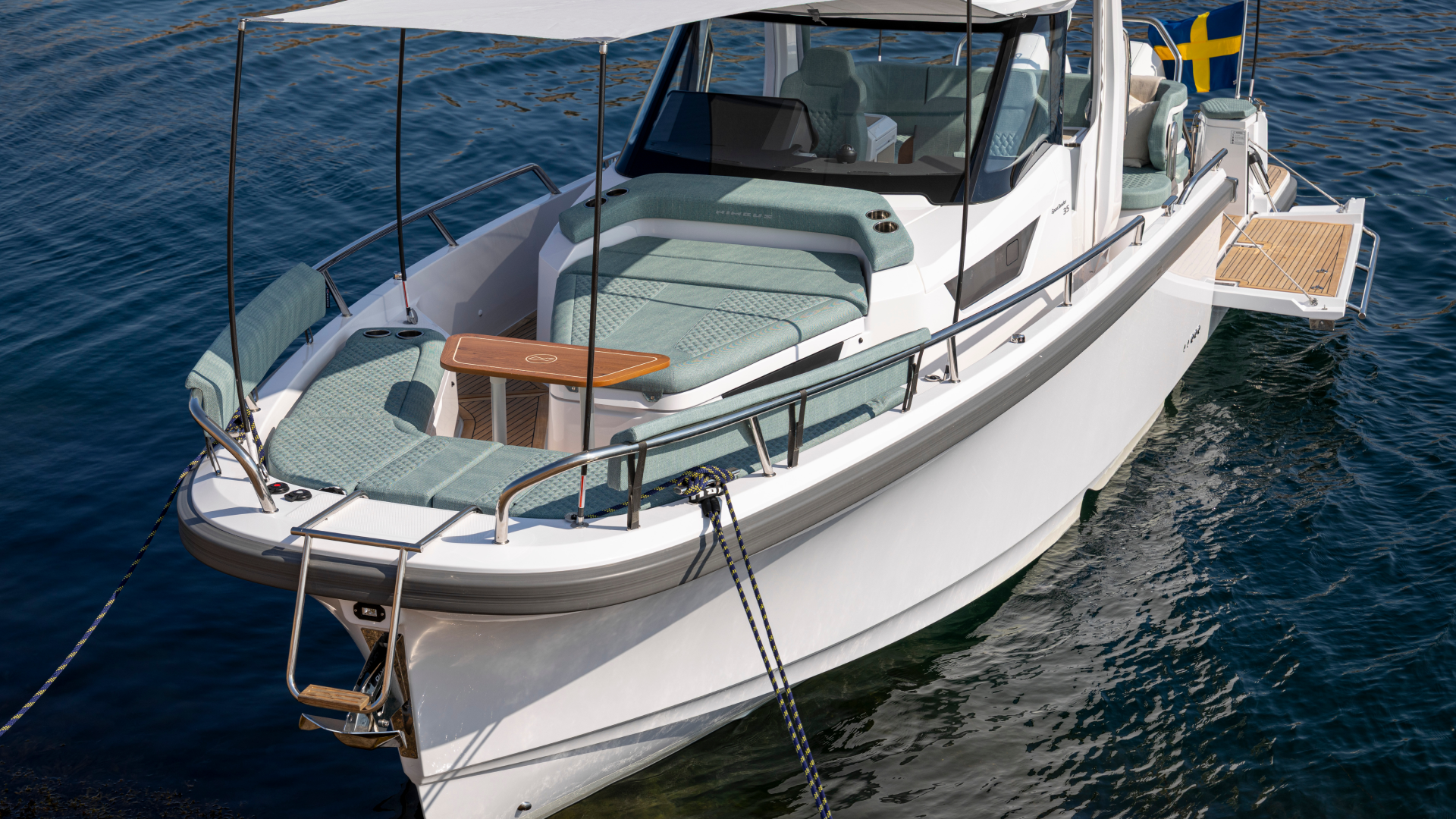 Nimbus Boats Sport Tender 35 Gallery Fore Deck 4