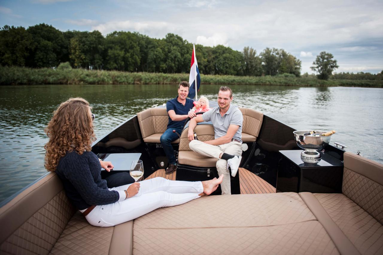 Maxima 750 Lounge (14)