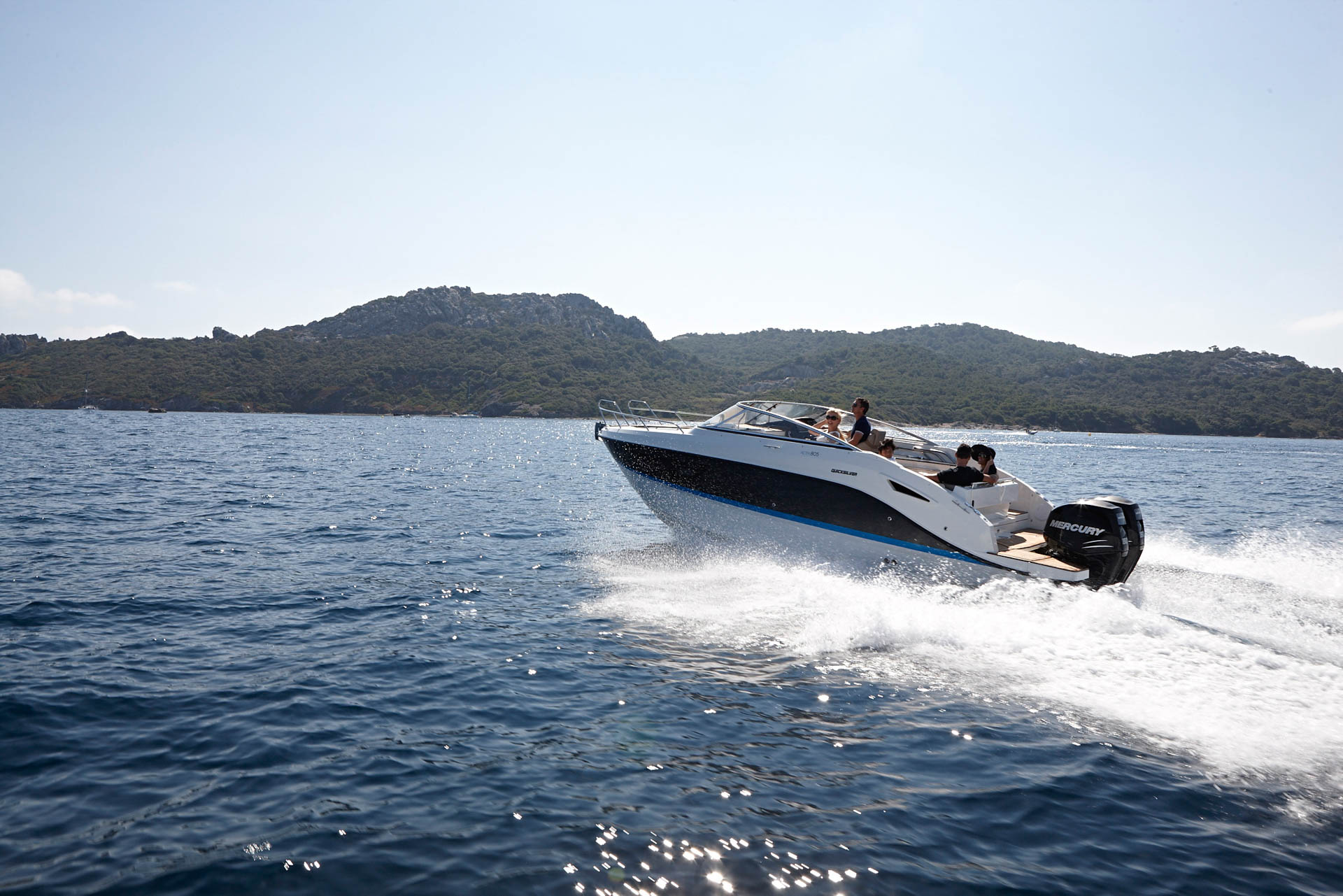 Quicksilver 805 Cruiser (16)