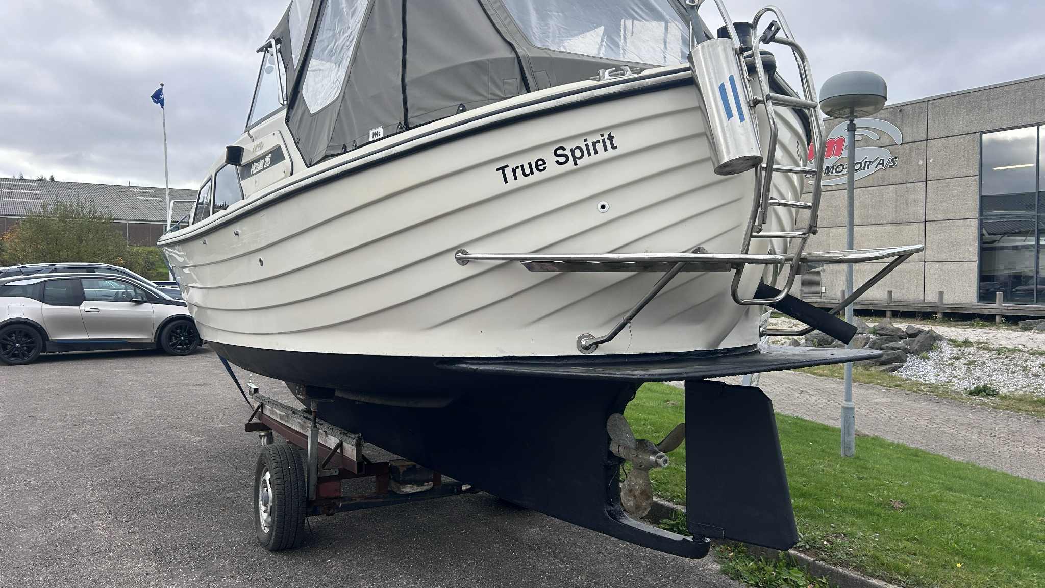 9590F21d F512 4186 9A2d 46B8a5151fd8