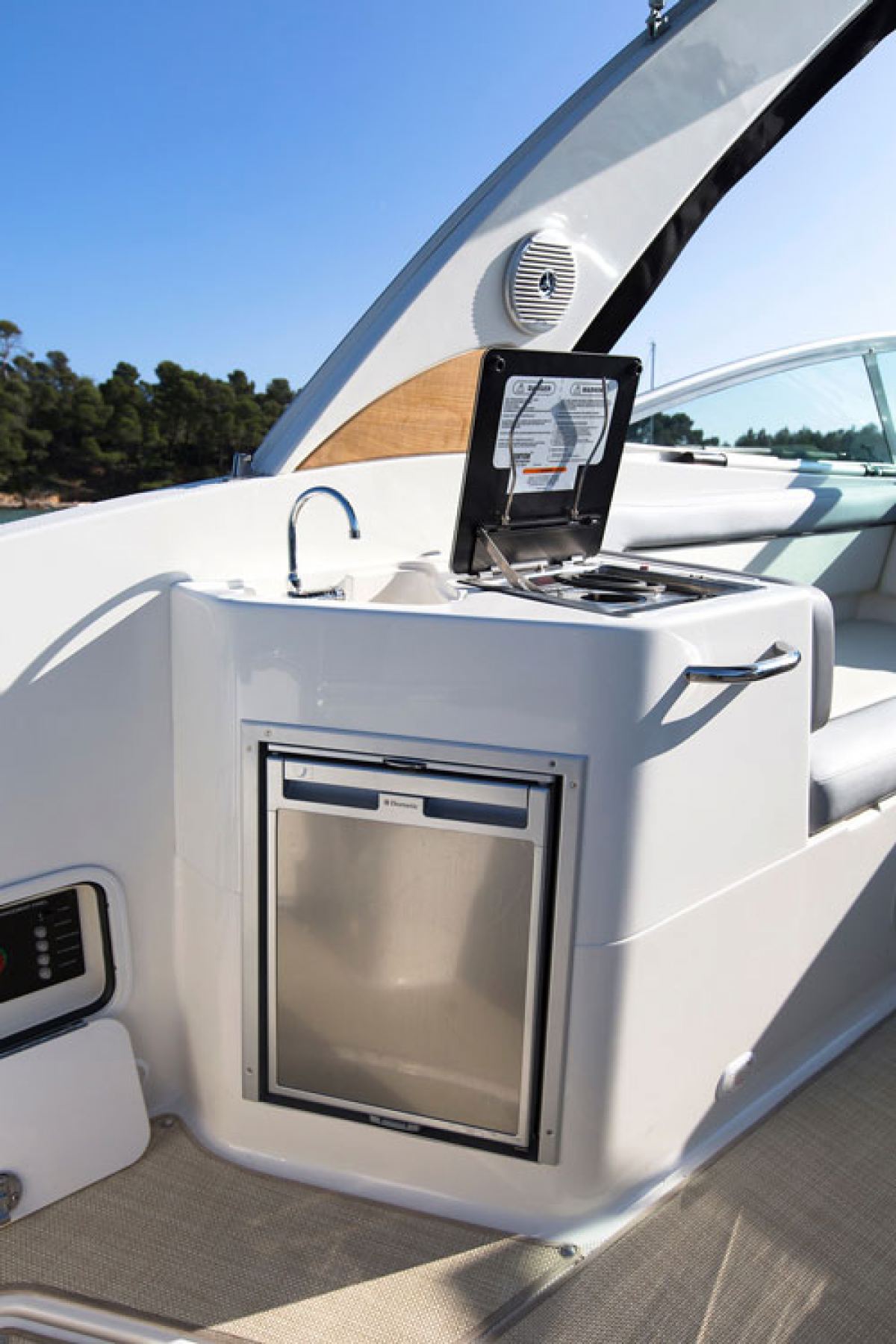 Bayliner Ciera 8 Med Mercruiser Sterndrive 11 1200