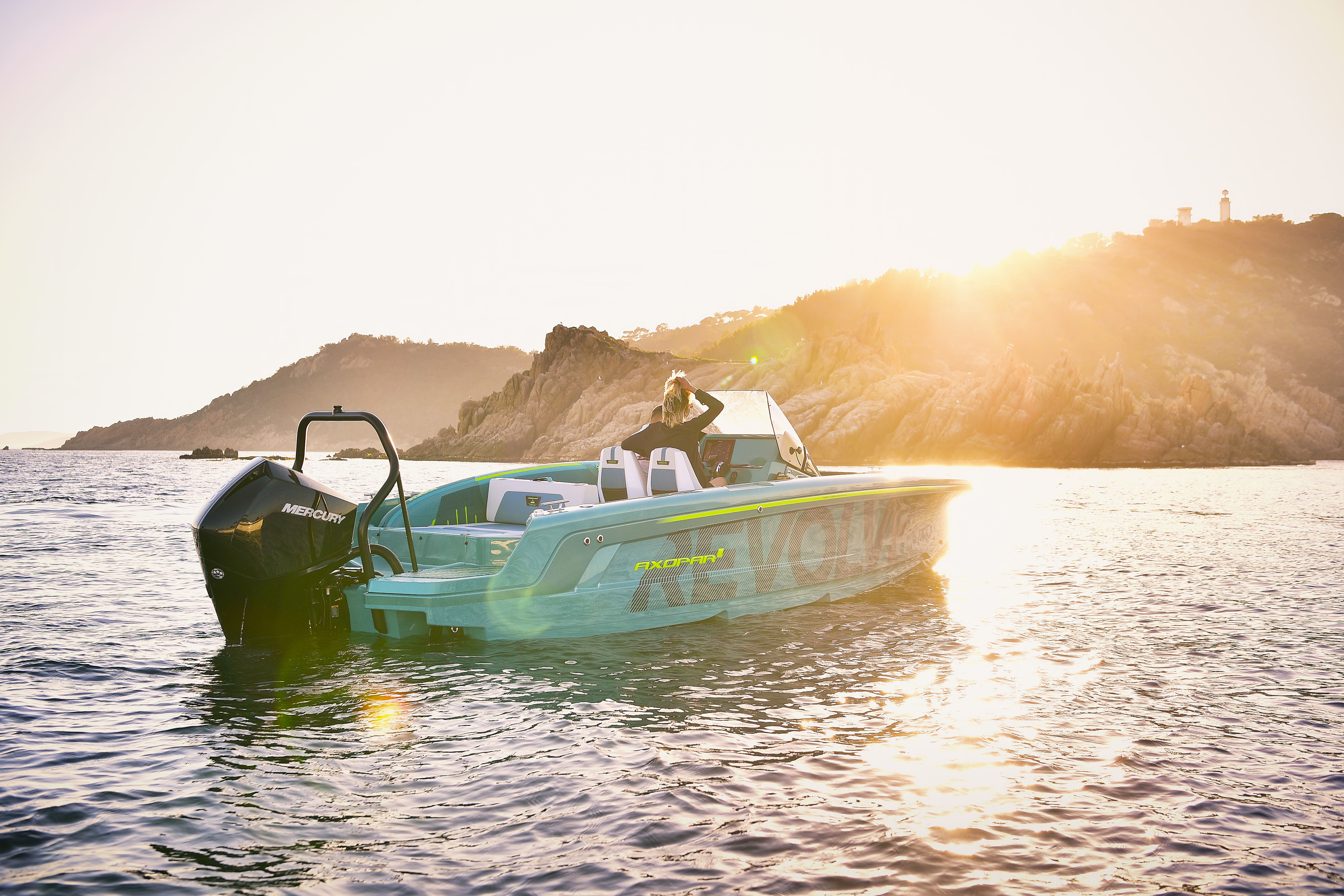 Axopar X Jobe Revolve MY2021 DSC 7162