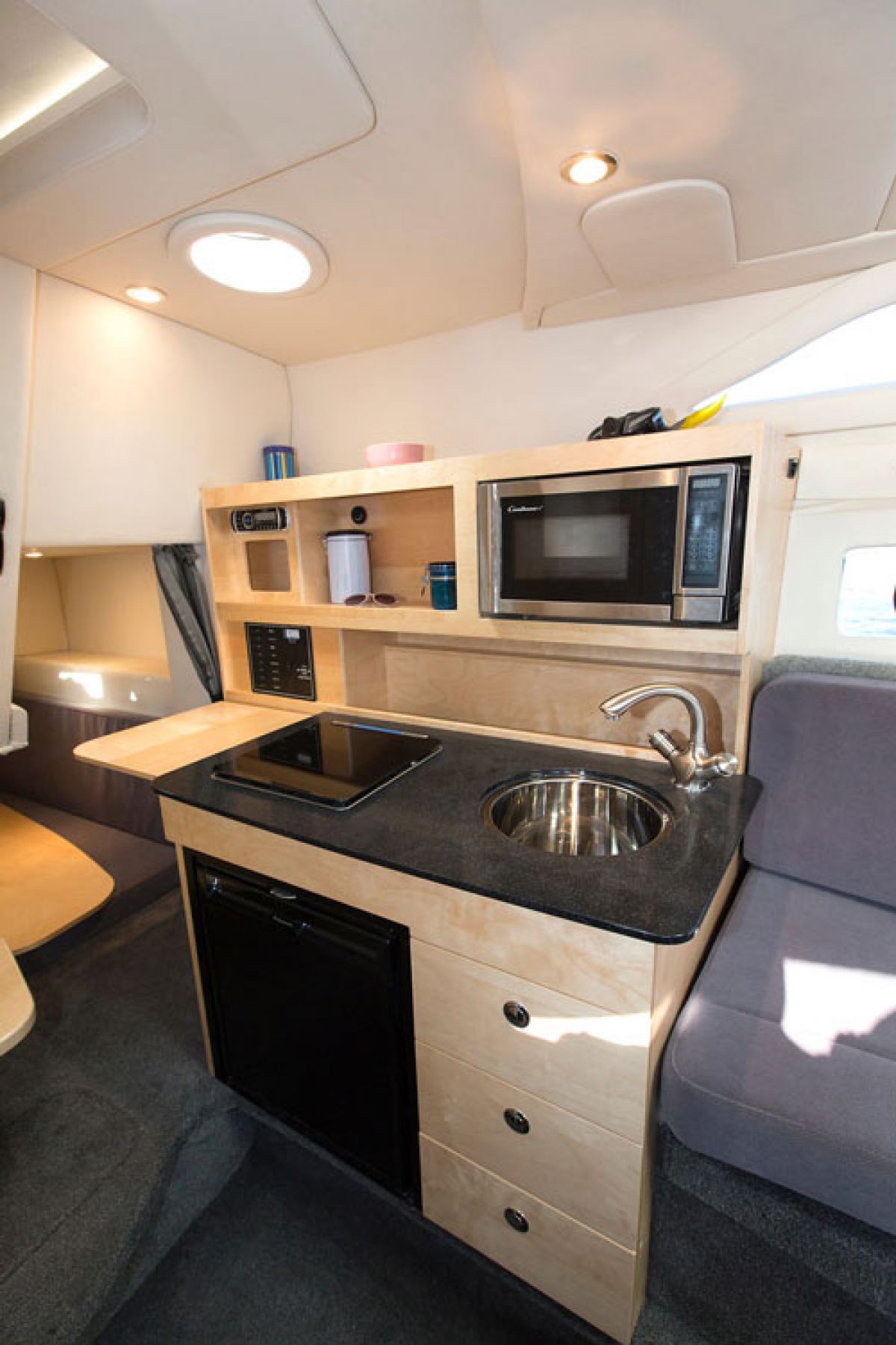 Bayliner Ciera 8 Med Mercruiser Sterndrive 19 1200