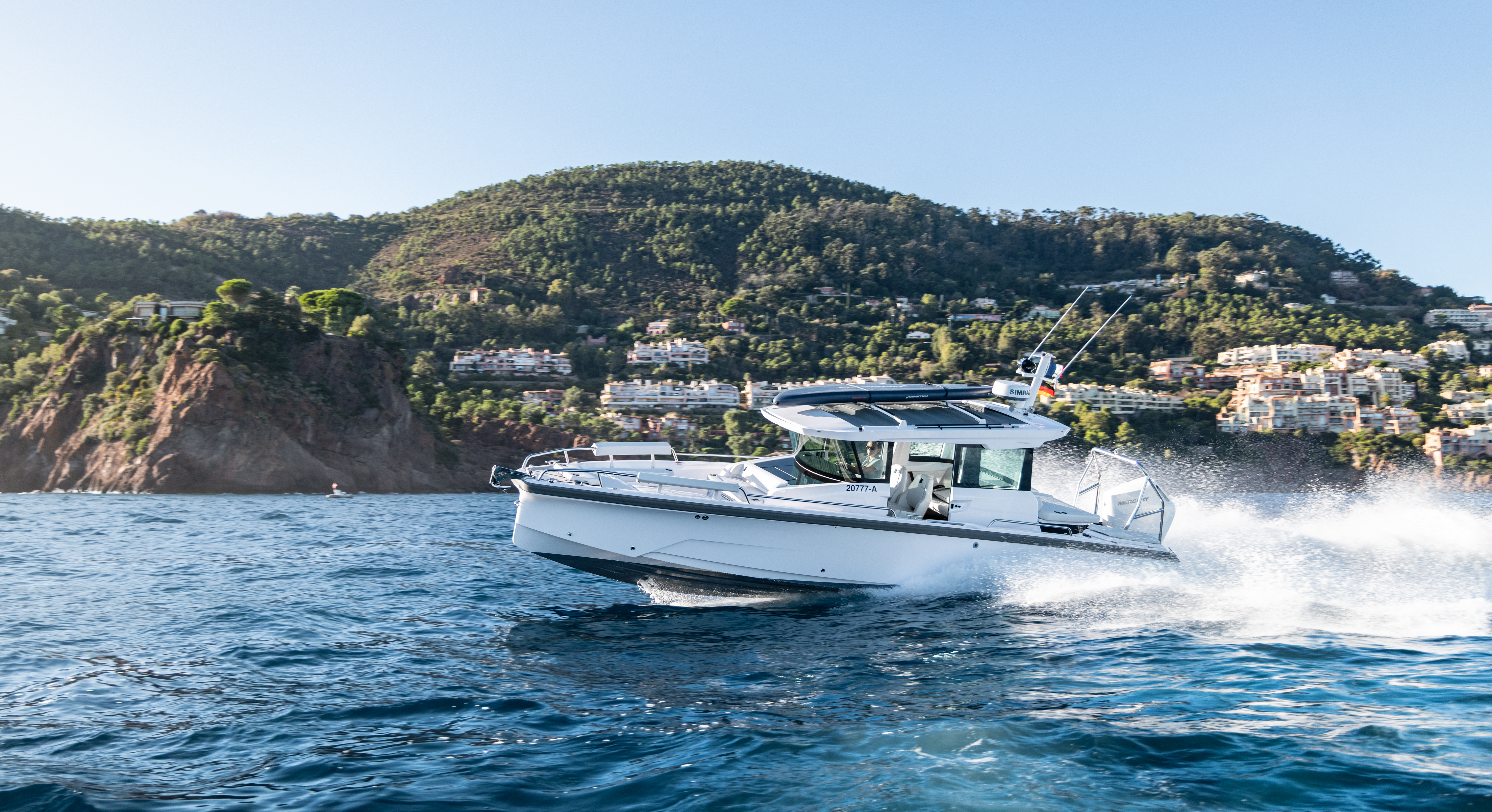 Axopar 29 XC Cross Cabin 0X0A5178