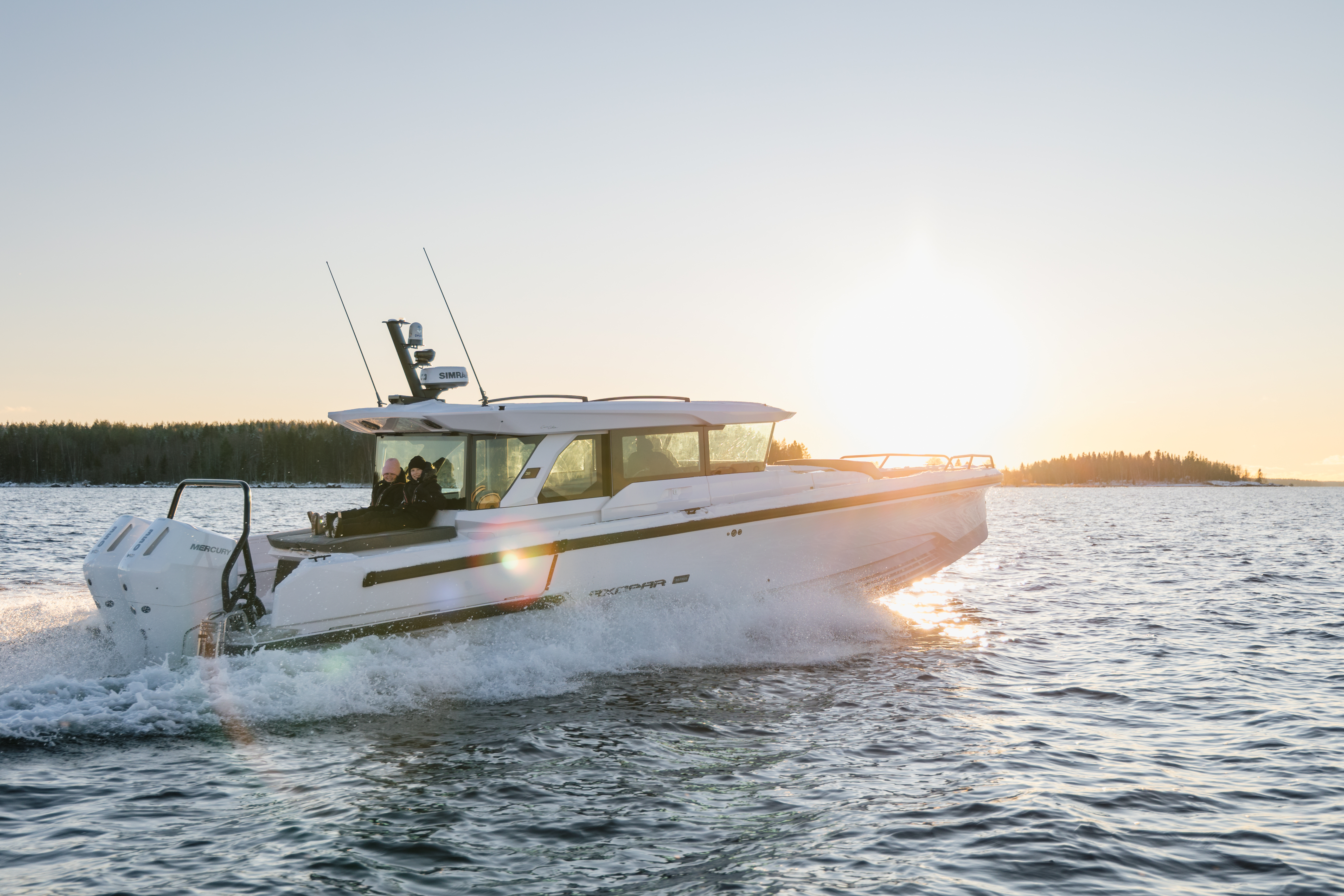 Axopar 38 XC Cross Cabin E29A4364