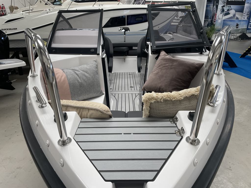 40D975fc 80C7 40D9 97C6 3E168d1bfd6f