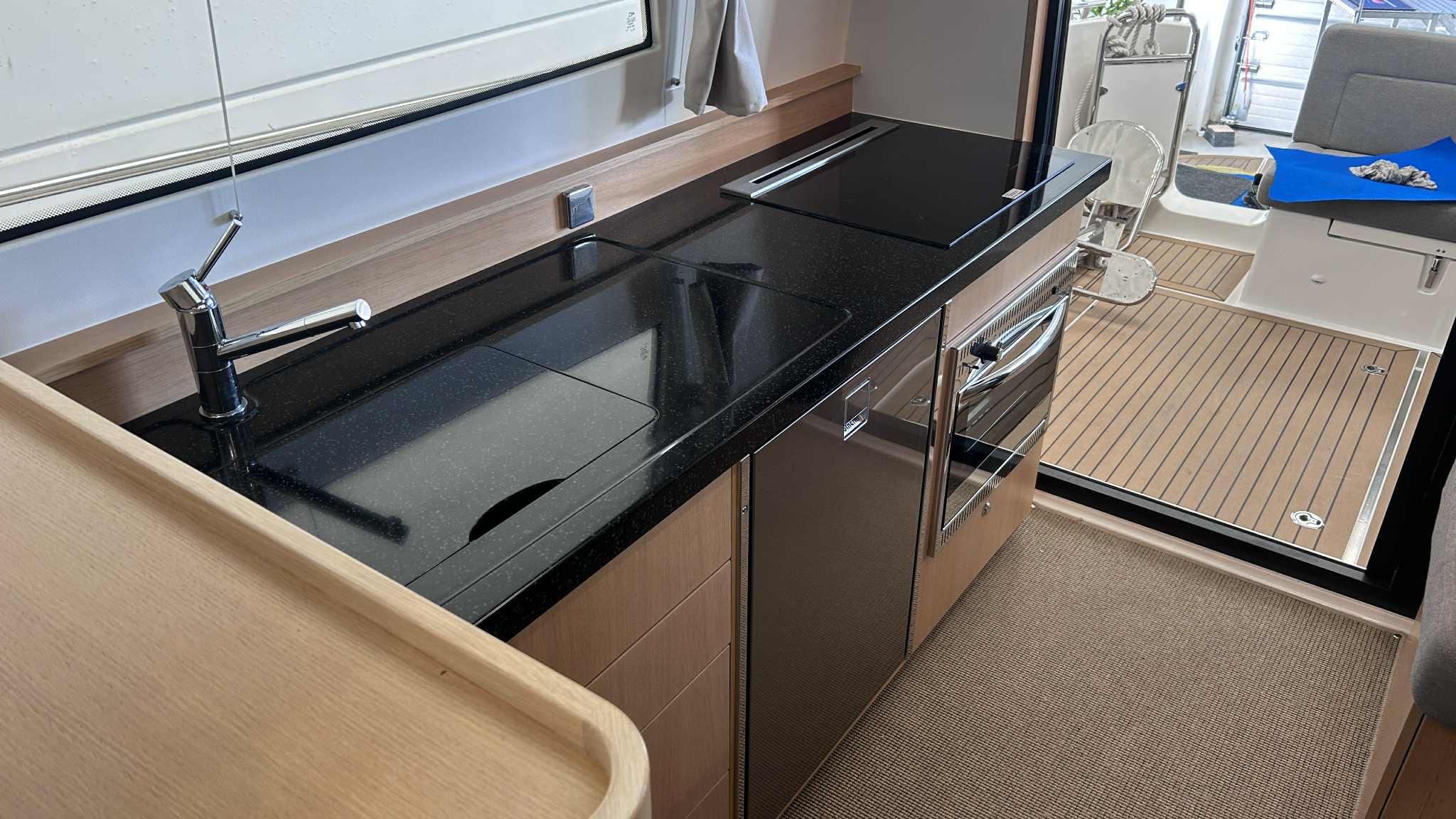 De359f3b 9Fde 4C2f B6f2 14Cf7a916498