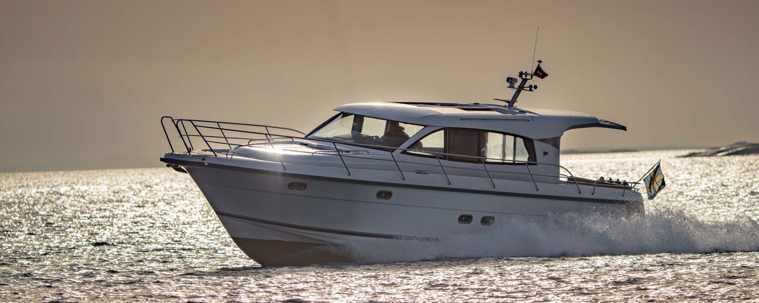 Nimbus 405 Coupe 8656