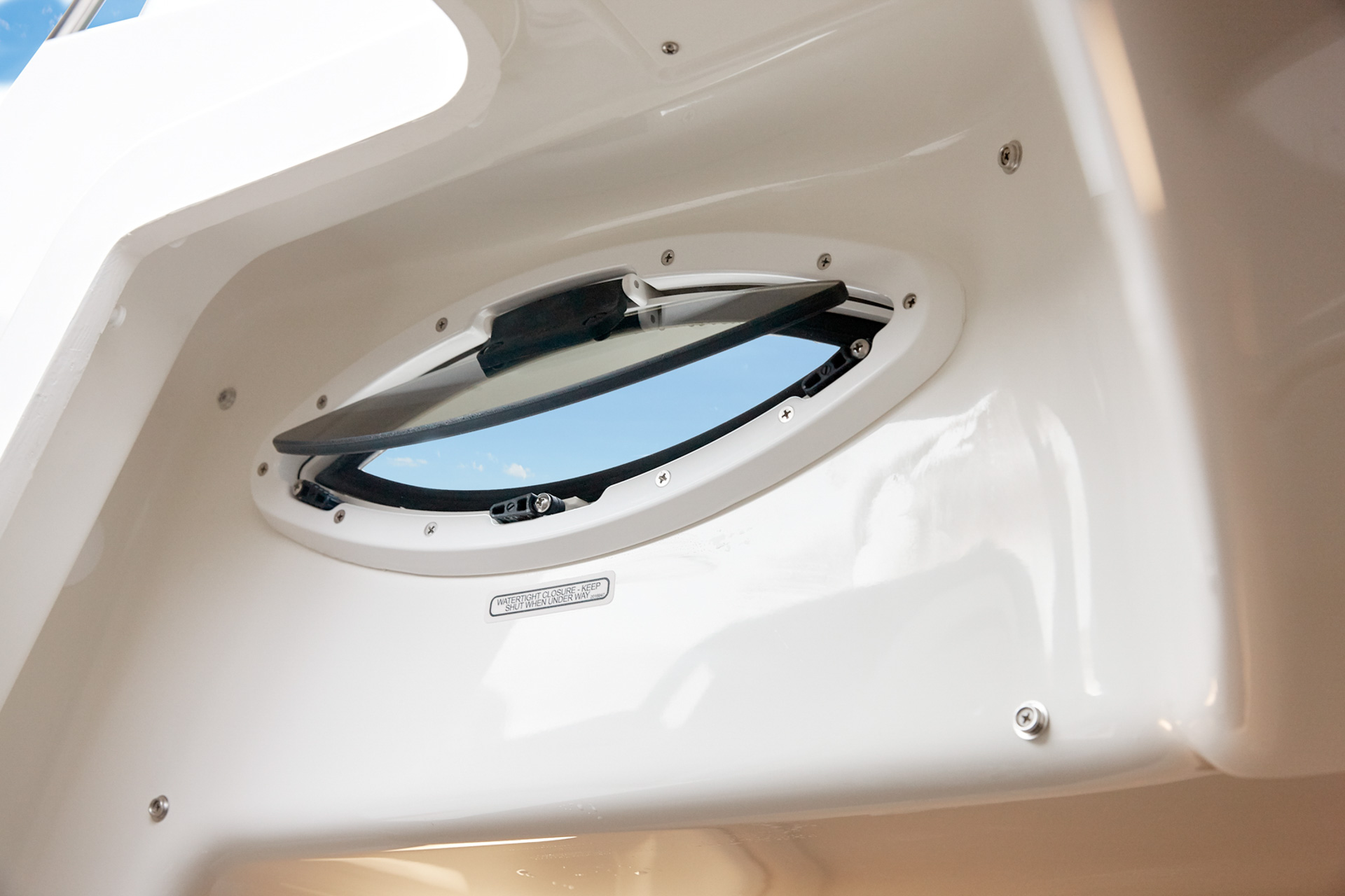 Quicksilver 605 Sundeck (4)