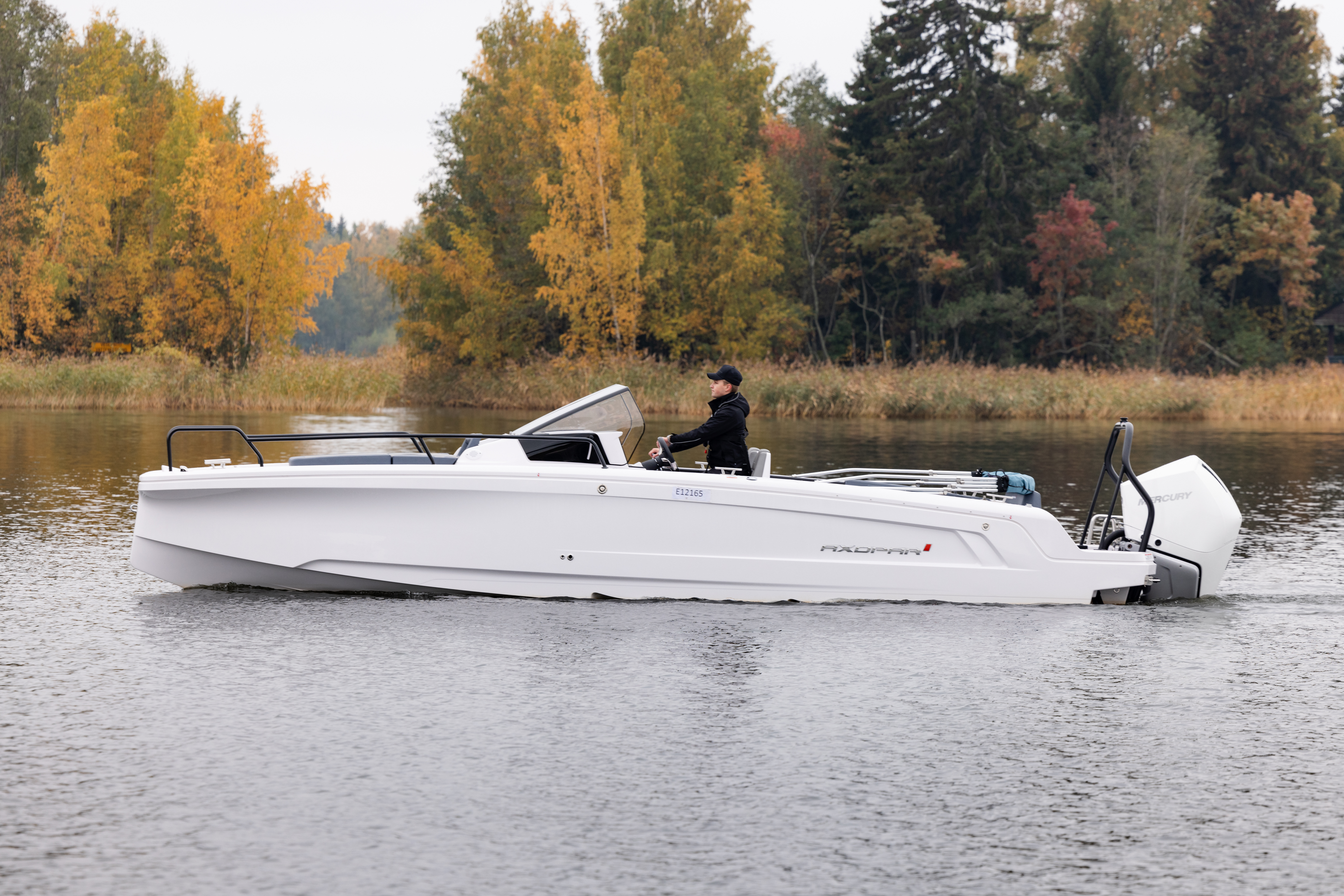 Axopar 25 Cross Bow 0X0A4704