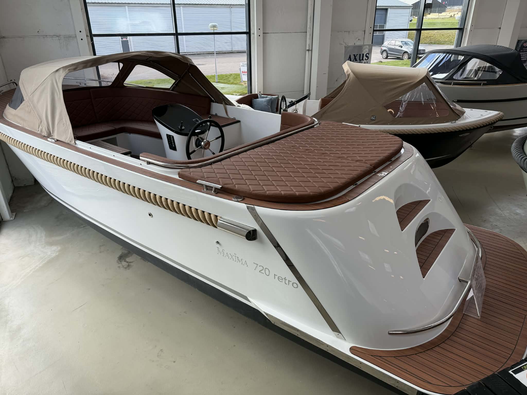 0782Cc09 4847 4F26 9A05 D603d66eb406