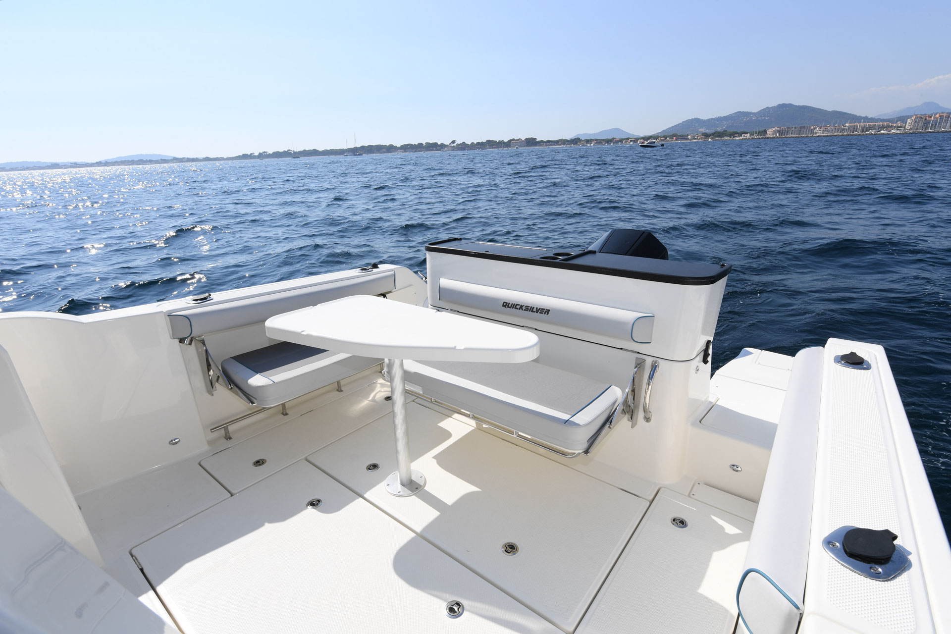 Quicksilver 805 Pilothouse (13)
