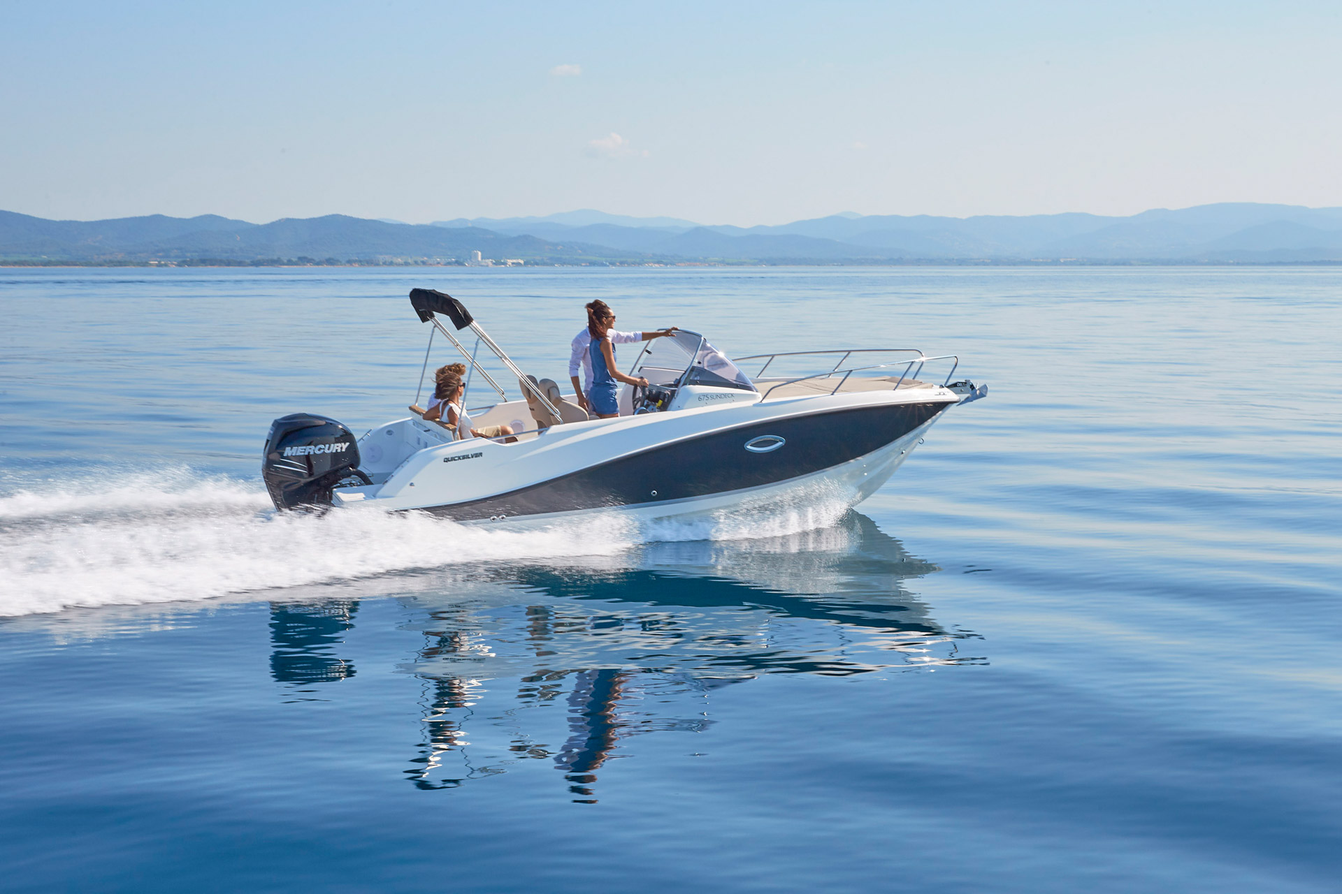 Quicksilver 675 Sundeck (10)