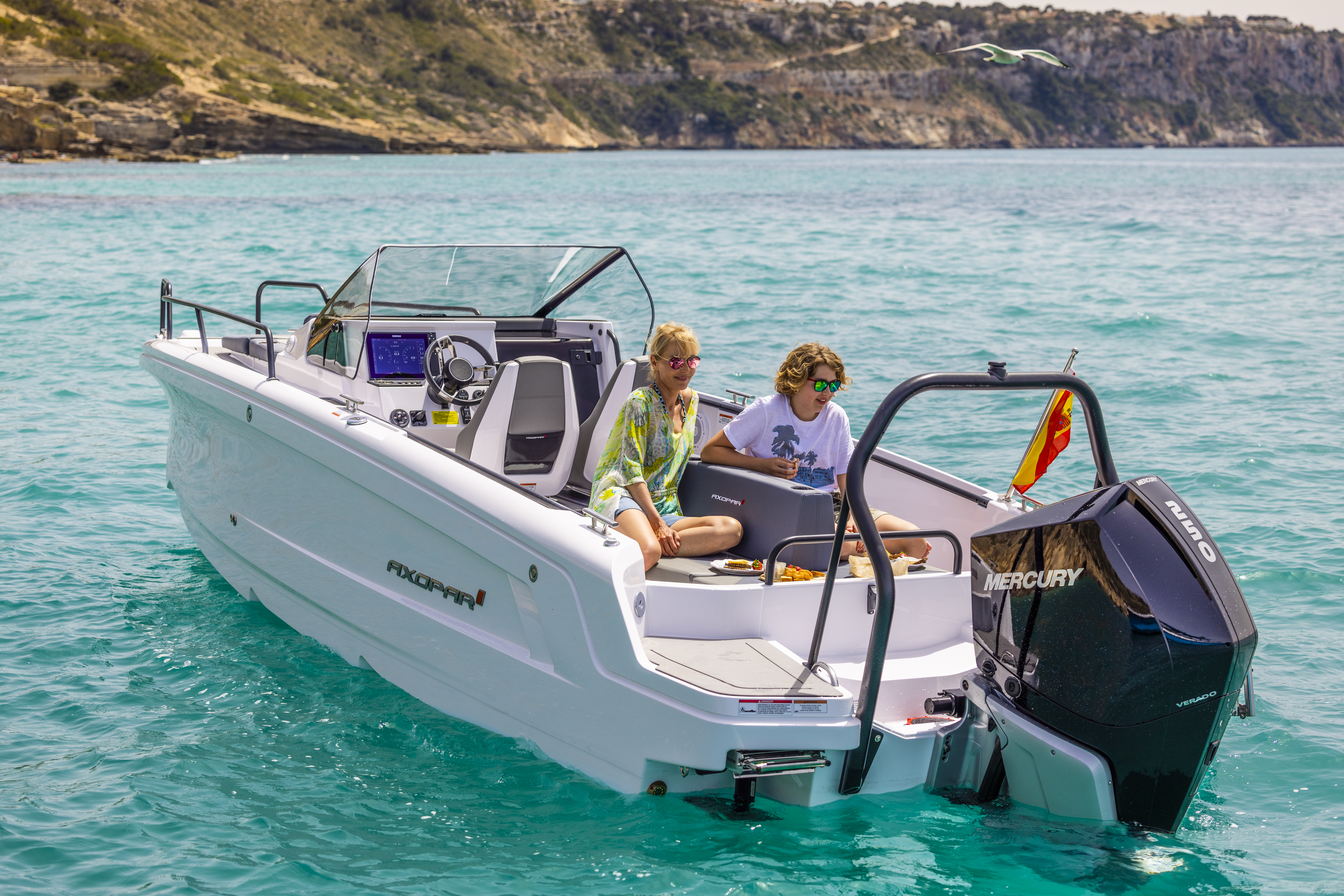 Axopar 25 Cross Bow C4A3221