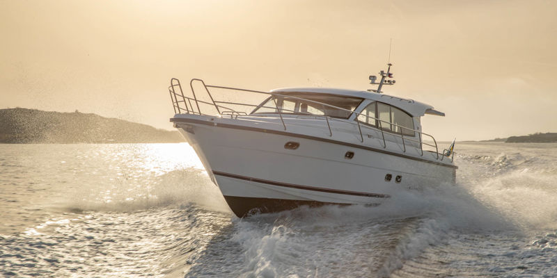 Nimbus 405 Coupe 8795