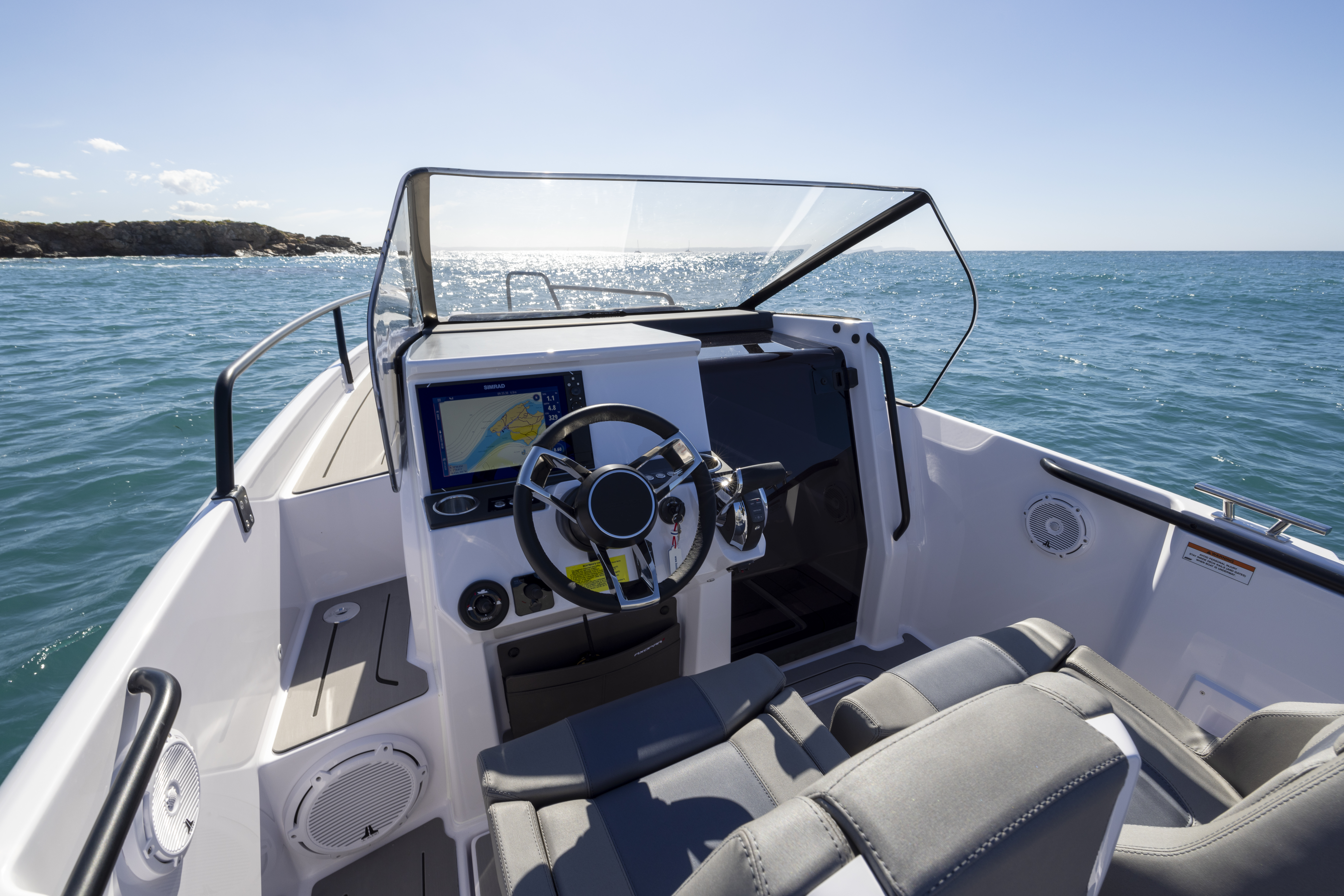 Axopar 25 Cross Bow C4A0129