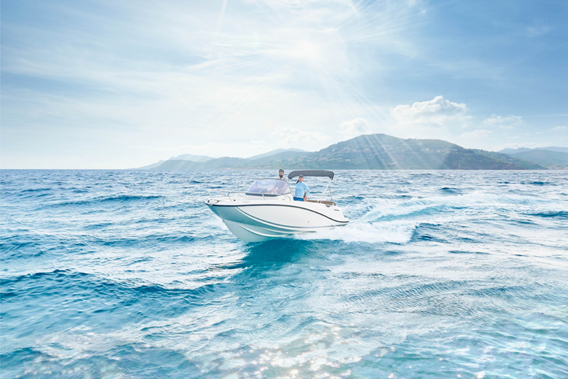 Quicksilver 605 Sundeck (3)