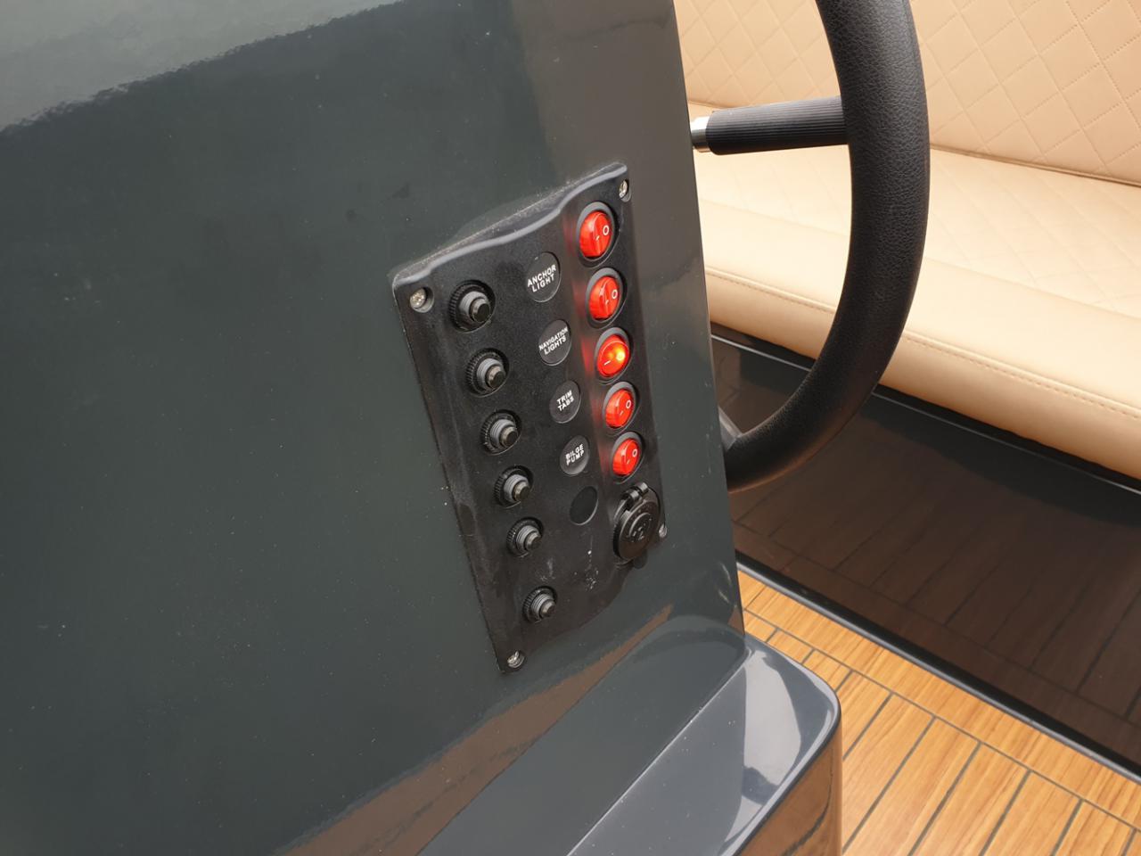 Maxima 650 Flying Lounge (15)