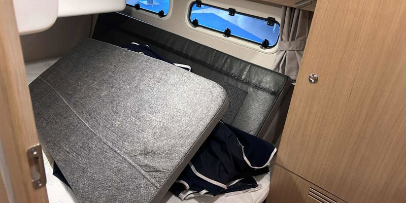 73B50313 41C4 425A Acef 63Fe9a8d41c2