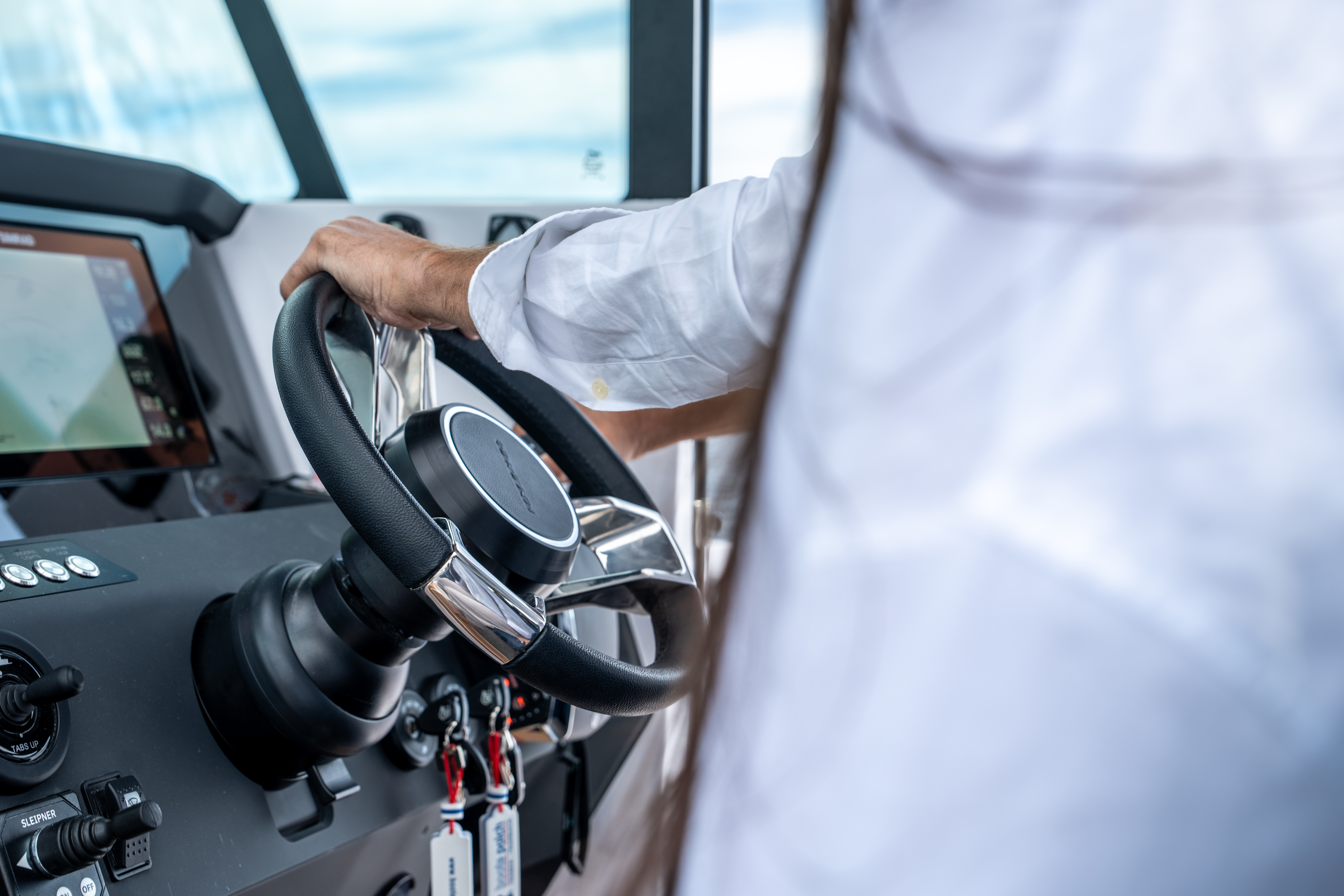 Axopar 29 XC Cross Cabin 4