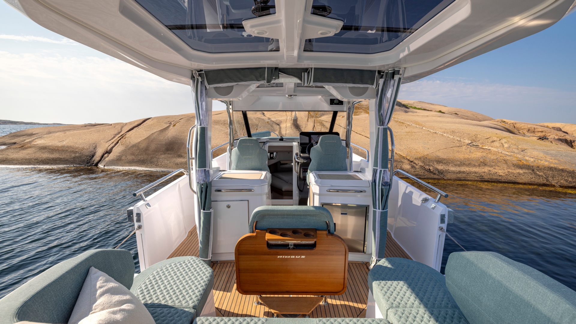 Nimbus Boats Sport Tender 35 Gallery Aft Deck And Helm 3 Kopi