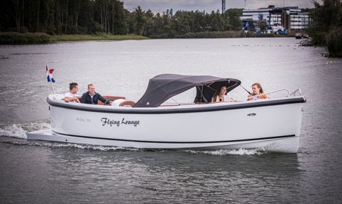 Maxima 750 Flying Lounge (14)