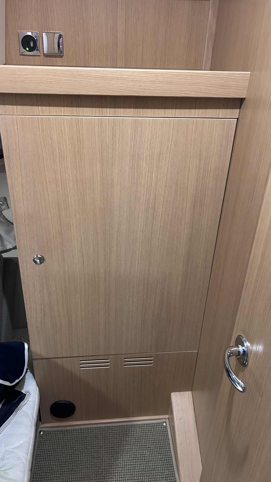 C517d9e1 7627 47F6 9C20 9A600f57c211