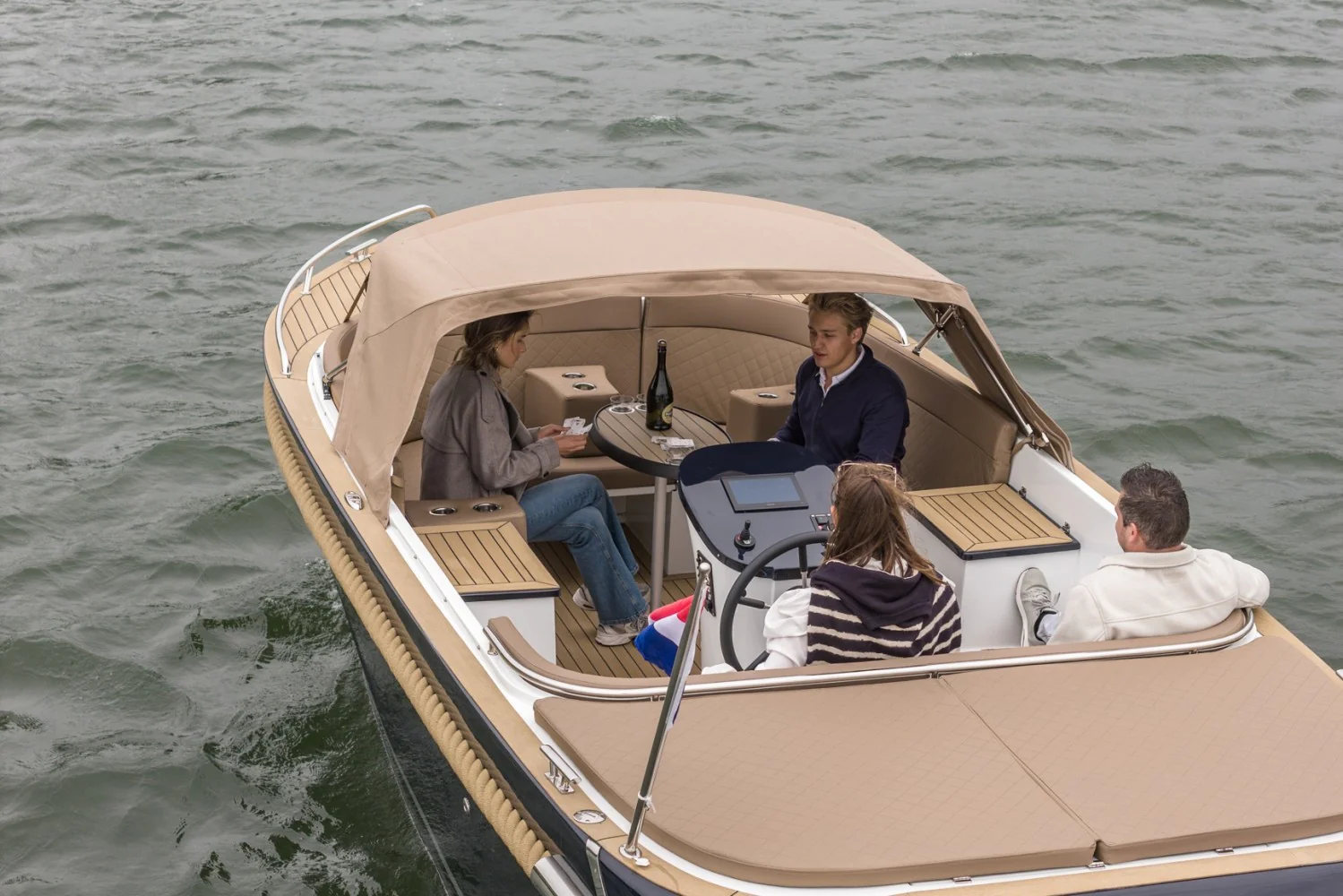 2025 09 22 Guy Fleury Maxima Boats Maxima 720 Retro 871310202510373268Ecba4c10d92 1499X1000